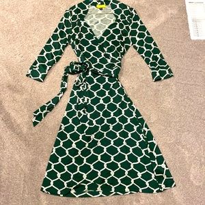 Emerald green rope pattern faux wrap dress